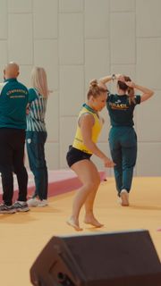 Flavia Saraiva feet photo thumbnail