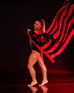 Flavia Saraiva feet photo 2