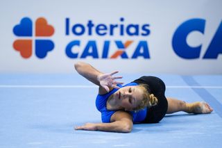 Flavia Saraiva feet photo 17
