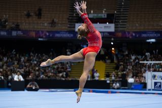 Flavia Saraiva feet photo 13