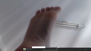 Flavia Sayuri feet photo thumbnail