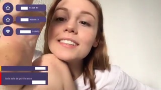 Flavia Sayuri feet photo thumbnail