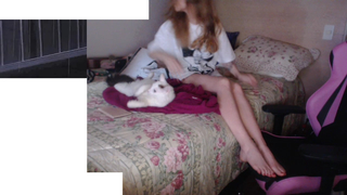 Flavia Sayuri feet photo thumbnail