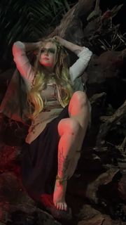 Flavia Sayuri feet photo thumbnail