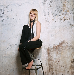 Flavie Flament feet photo 12