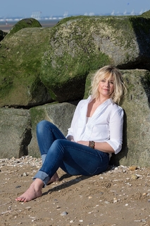 Flavie Flament feet photo 4