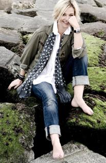 Flavie Flament feet photo 17