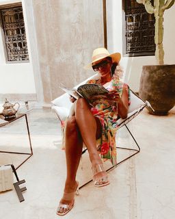 Fleur East feet photo 1