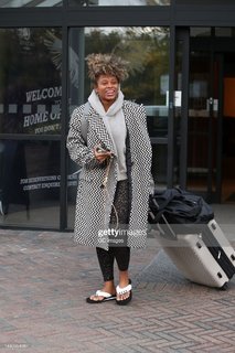Fleur East feet photo 11