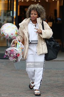 Fleur East feet photo 7