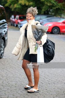 Fleur East feet photo 2