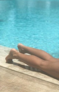 Floppy Tesouro feet photo 3
