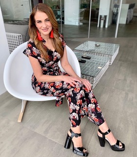 Flor Rubio feet photo thumbnail