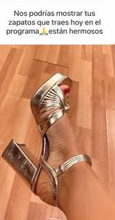 Flor Rubio feet photo thumbnail