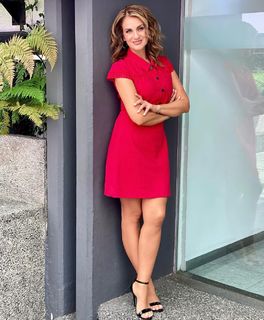 Flor Rubio feet photo thumbnail