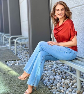 Flor Rubio feet photo thumbnail