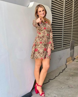 Flor Rubio feet photo thumbnail