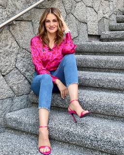 Flor Rubio feet photo thumbnail