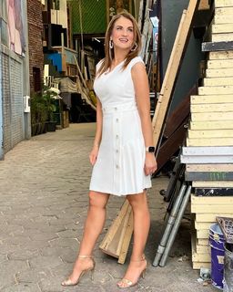 Flor Rubio feet photo thumbnail