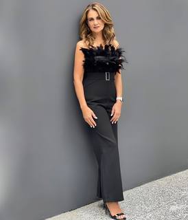 Flor Rubio feet photo thumbnail