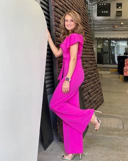 Flor Rubio feet photo thumbnail