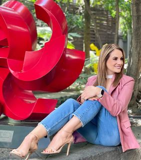 Flor Rubio feet photo thumbnail