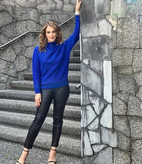 Flor Rubio feet photo thumbnail