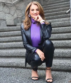 Flor Rubio feet photo thumbnail