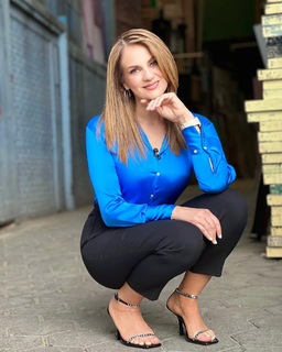 Flor Rubio feet photo thumbnail