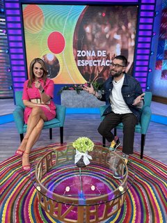 Flor Rubio feet photo thumbnail