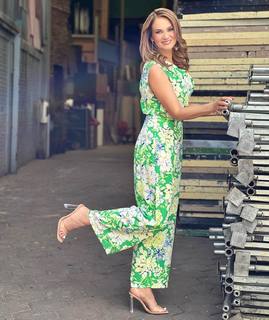 Flor Rubio feet photo thumbnail