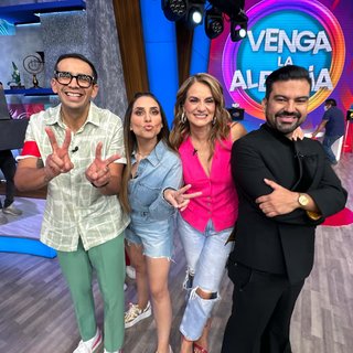 Flor Rubio feet photo thumbnail