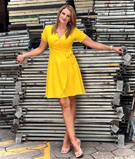 Flor Rubio feet photo thumbnail