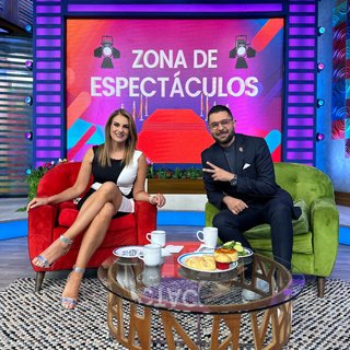 Flor Rubio feet photo thumbnail