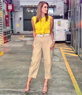 Flor Rubio feet photo thumbnail