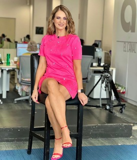 Flor Rubio feet photo thumbnail