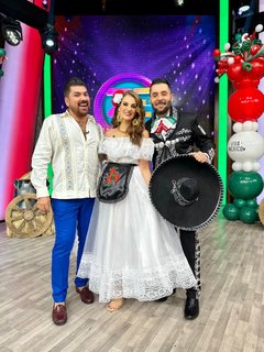 Flor Rubio feet photo thumbnail