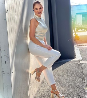 Flor Rubio feet photo thumbnail