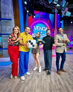 Flor Rubio feet photo thumbnail