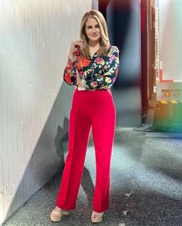 Flor Rubio feet photo thumbnail