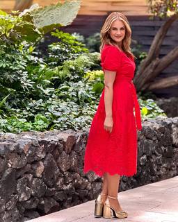 Flor Rubio feet photo thumbnail