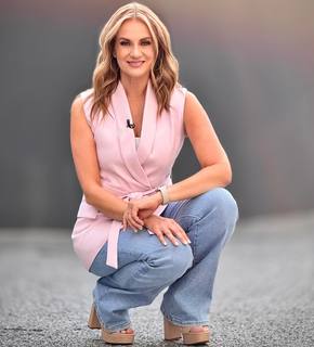 Flor Rubio feet photo thumbnail