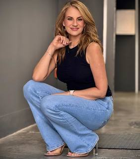 Flor Rubio feet photo thumbnail