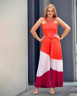 Flor Rubio feet photo thumbnail