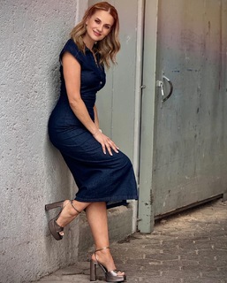 Flor Rubio feet photo thumbnail