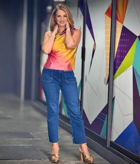 Flor Rubio feet photo thumbnail