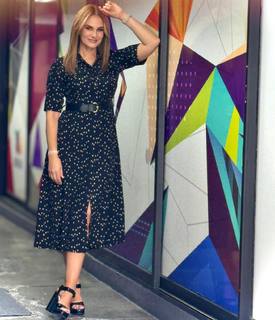 Flor Rubio feet photo thumbnail