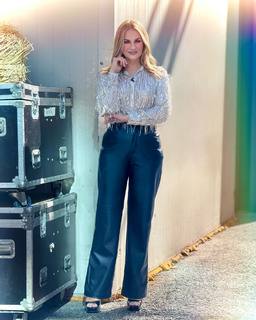 Flor Rubio feet photo thumbnail