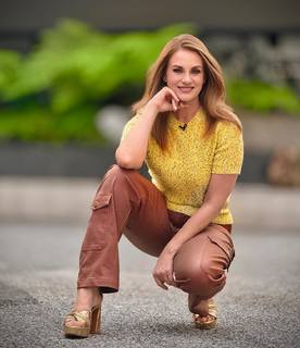 Flor Rubio feet photo thumbnail