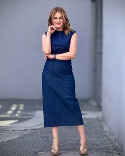 Flor Rubio feet photo thumbnail